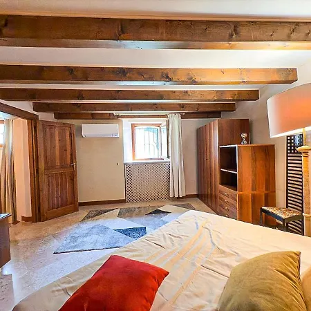 Ponte Pietra Private Garden Free Parking Appartamento