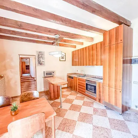 Ponte Pietra Private Garden Free Parking Appartamento *